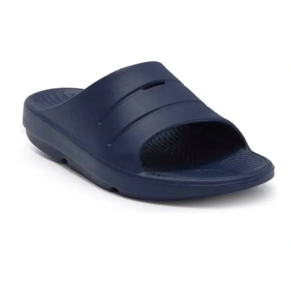 NWT  SOFT STAGS Trieva Soft Stags Slide Sandal. Blue. Size 12